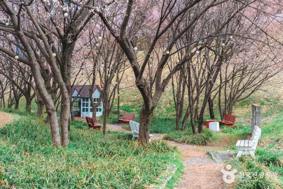 경기_이천_설봉공원_외부_8.jpg