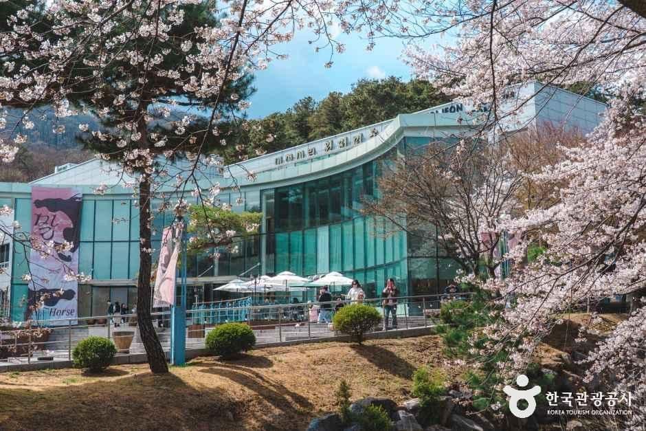 경기_이천_설봉공원_외부_2.jpg